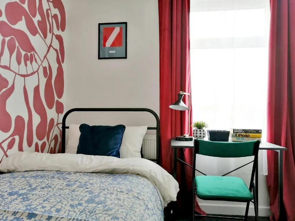 Apartment Granville 5Br Townhouse - By Suitely Cheltenham